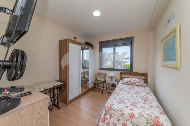 Imagem Apartamento com 3 Quartos à Venda, 81 m² em Santana - Porto Alegre
