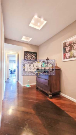 Imagem Apartamento com 4 Quartos à Venda, 230 m² em Lagoa - Rio De Janeiro Imagem Apartamento com 4 Quartos à Venda, 230 m² em Lagoa - Rio De Janeiro