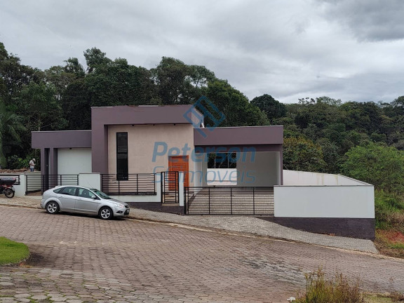 Casa com 3 Quartos à Venda, 121 m² em Primeiro De Maio - Brusque