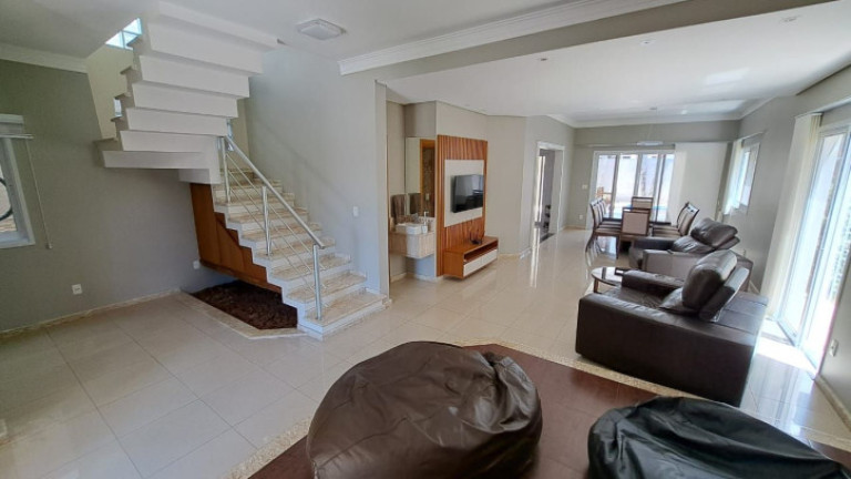 Imagem Casa com 3 Quartos à Venda, 248 m² em Urbanova - São José Dos Campos