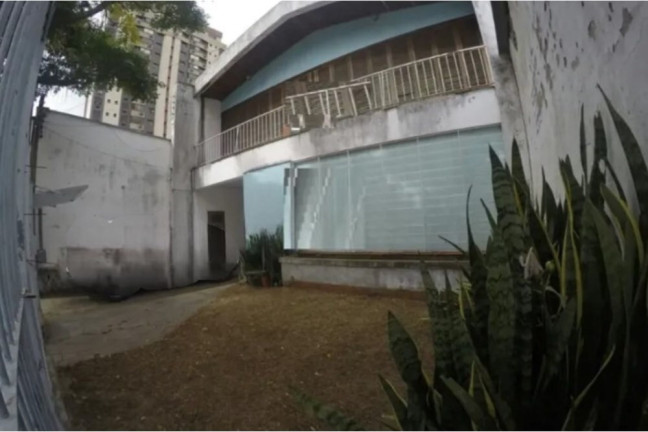 Imagem Casa com 4 Quartos à Venda, 180 m² em Santana - Porto Alegre Imagem Casa com 4 Quartos à Venda, 180 m² em Santana - Porto Alegre