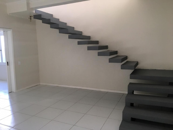 Imagem Casa com 3 Quartos à Venda, 372 m² em Centro - São Leopoldo Imagem Casa com 3 Quartos à Venda, 372 m² em Centro - São Leopoldo