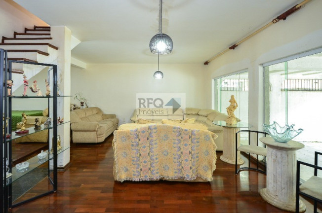 Casa com 3 Quartos à Venda, 350 m² em Jardim Textil - São Paulo