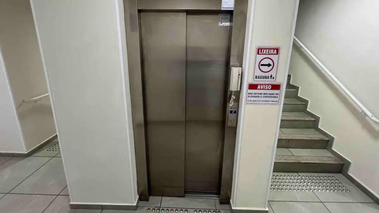 Imagem Apartamento com 2 Quartos para Alugar,  em Canasvieiras - Florianópolis