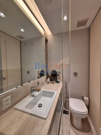 Imagem Apartamento com 4 Quartos à Venda, 142 m² em Barra Da Tijuca - Rio De Janeiro