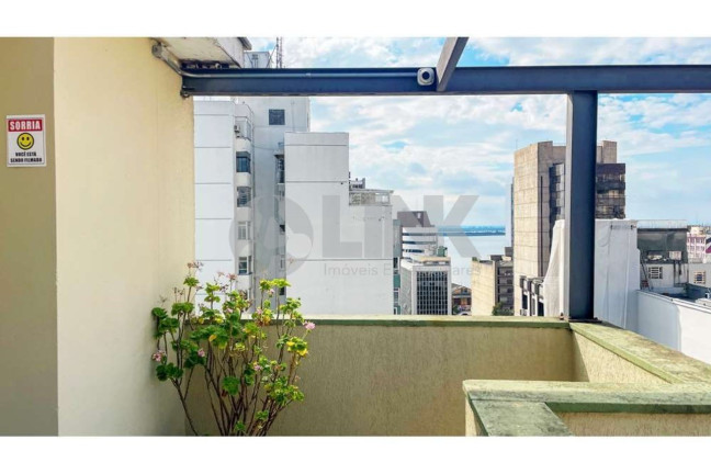 Imagem Apartamento com 1 Quarto à Venda, 24 m² em Centro Histórico - Porto Alegre Imagem Apartamento com 1 Quarto à Venda, 24 m² em Centro Histórico - Porto Alegre