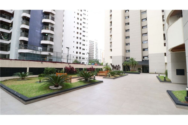 Imagem Apartamento com 3 Quartos à Venda, 175 m² em Brooklin Paulista - São Paulo Imagem Apartamento com 3 Quartos à Venda, 175 m² em Brooklin Paulista - São Paulo