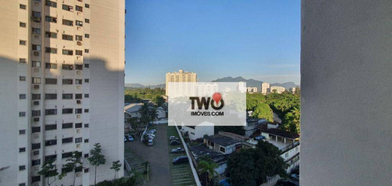 Imagem Apartamento com 2 Quartos à Venda, 50 m² em Camorim - Rio De Janeiro