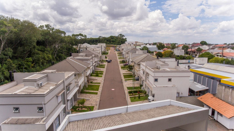 Casa de Condomínio com 3 Quartos à Venda,  em Cidade Industrial - Curitiba