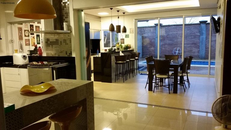 Imagem Casa com 3 Quartos à Venda, 330 m² em Bonfim Paulista - Ribeirão Preto Imagem Casa com 3 Quartos à Venda, 330 m² em Bonfim Paulista - Ribeirão Preto