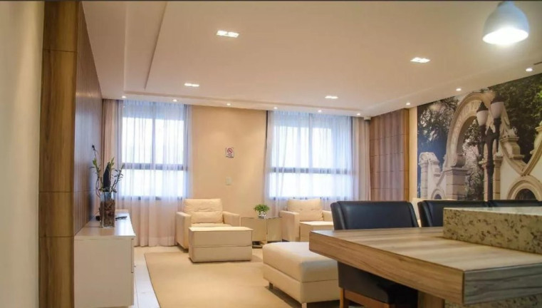 Imagem Apartamento com 2 Quartos à Venda, 50 m² em Centro - Curitiba Imagem Apartamento com 2 Quartos à Venda, 50 m² em Centro - Curitiba