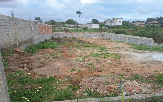 Imagem Terreno à Venda, 450 m² em Guriri - Cabo Frio Imagem Terreno à Venda, 450 m² em Guriri - Cabo Frio