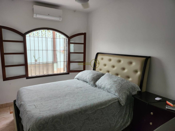 Imagem Casa com 3 Quartos à Venda, 180 m² em Parque Balneário Oásis - Peruíbe Imagem Casa com 3 Quartos à Venda, 180 m² em Parque Balneário Oásis - Peruíbe