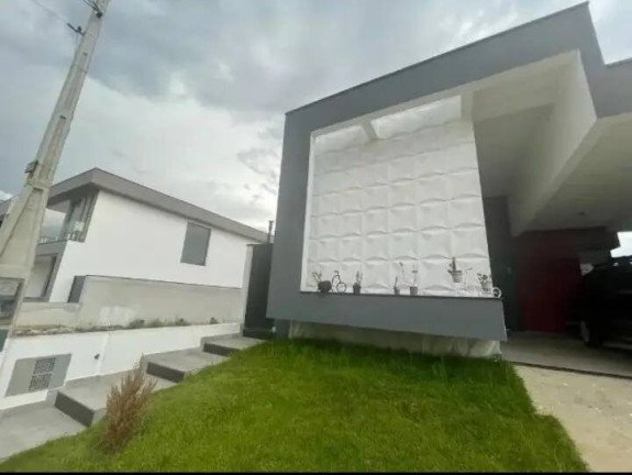 Imagem Casa com 3 Quartos à Venda, 318 m² em Parque Residencial Maria Elmira - Caçapava Imagem Casa com 3 Quartos à Venda, 318 m² em Parque Residencial Maria Elmira - Caçapava