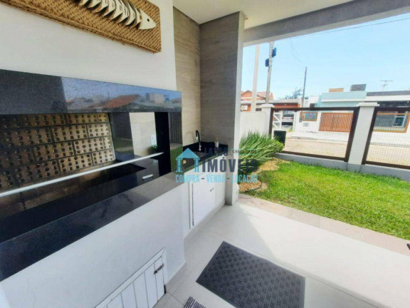 Imagem Casa com 6 Quartos à Venda, 150 m² em Zona Nova - Tramandaí Imagem Casa com 6 Quartos à Venda, 150 m² em Zona Nova - Tramandaí