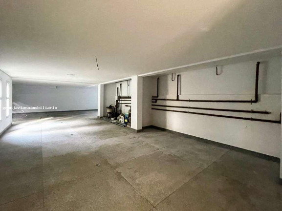 Imagem Casa à Venda, em Chácara Dos Lagos - Carapicuíba Imagem Casa à Venda, em Chácara Dos Lagos - Carapicuíba