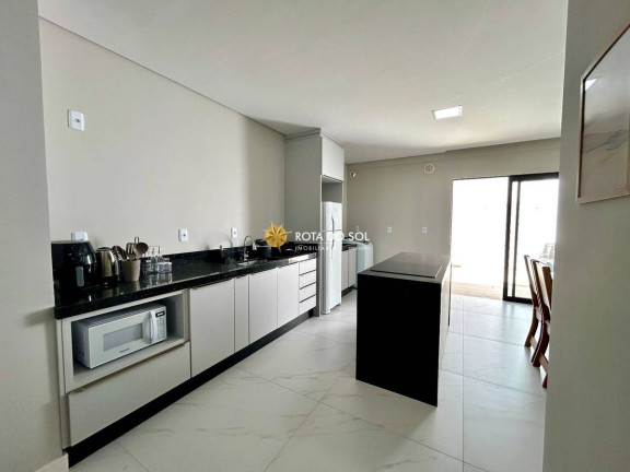 Imagem Sobrado com 2 Quartos à Venda, 105 m² em Mariscal - Bombinhas Imagem Sobrado com 2 Quartos à Venda, 105 m² em Mariscal - Bombinhas