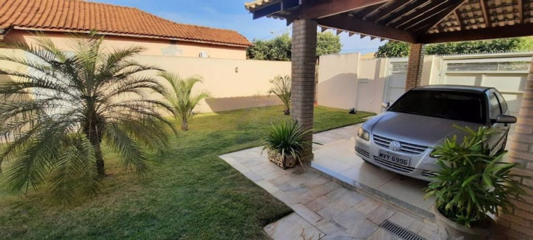 Imagem Casa com 3 Quartos à Venda, 200 m² em Centro - Guararapes Imagem Casa com 3 Quartos à Venda, 200 m² em Centro - Guararapes