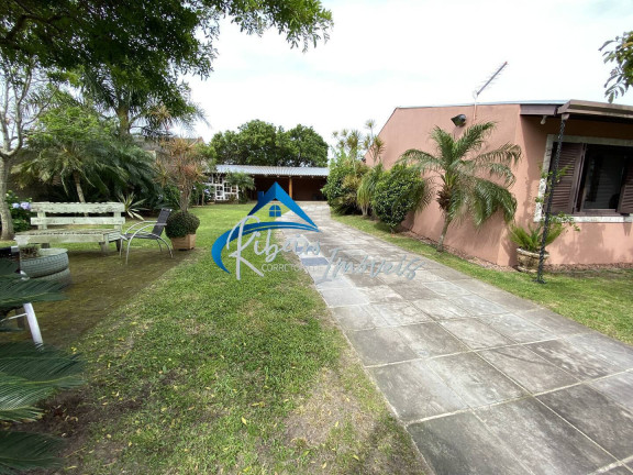 Imagem Casa com 4 Quartos à Venda, 270 m² em Centro - Imbé Imagem Casa com 4 Quartos à Venda, 270 m² em Centro - Imbé