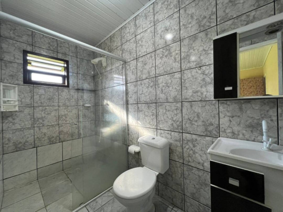 Imagem Casa com 3 Quartos à Venda, 100 m² em Centro - Balneário Barra Do Sul Imagem Casa com 3 Quartos à Venda, 100 m² em Centro - Balneário Barra Do Sul