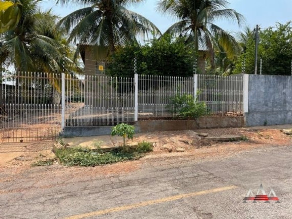 Imagem Casa com 4 Quartos à Venda, 900 m² em Jardim Califórnia - Cuiabá