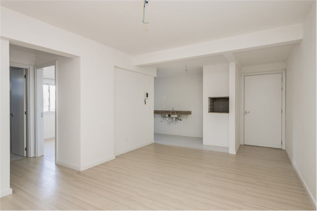 Imagem Imóvel com 2 Quartos à Venda, em Passo Da Areia - Porto Alegre Imagem Imóvel com 2 Quartos à Venda, em Passo Da Areia - Porto Alegre