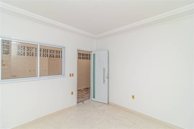 Imagem Sobrado com 2 Quartos à Venda, em Solemar - Praia Grande Imagem Sobrado com 2 Quartos à Venda, em Solemar - Praia Grande