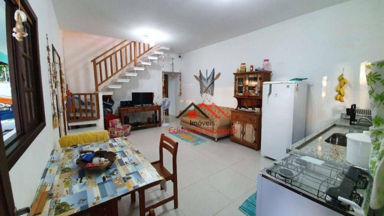 Imagem Casa com 3 Quartos à Venda, 240 m² em Massaguaçu - Caraguatatuba