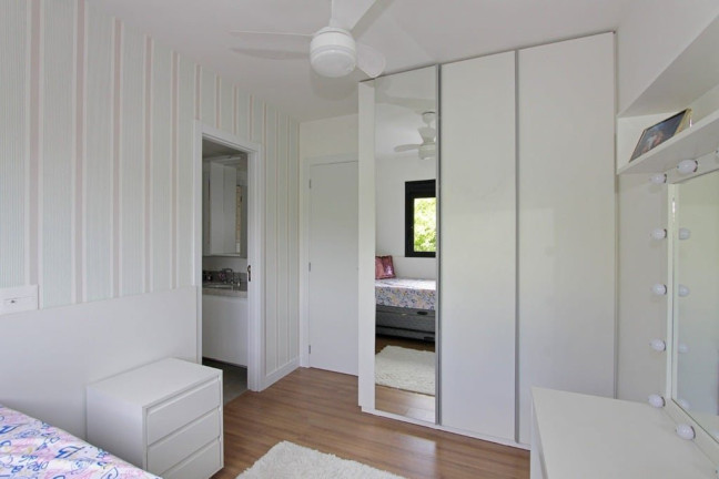 Imagem Apartamento com 3 Quartos à Venda, 101 m² em Menino Deus - Porto Alegre