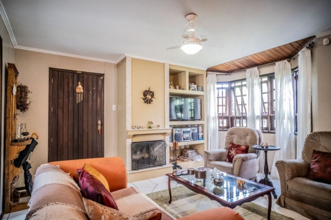 Imagem Imóvel com 4 Quartos à Venda,  em Sarandi - Porto Alegre