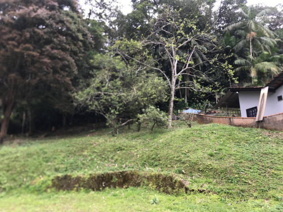 Imagem Terreno à Venda, 1.430 m² em São Marcos - Joinville Imagem Terreno à Venda, 1.430 m² em São Marcos - Joinville