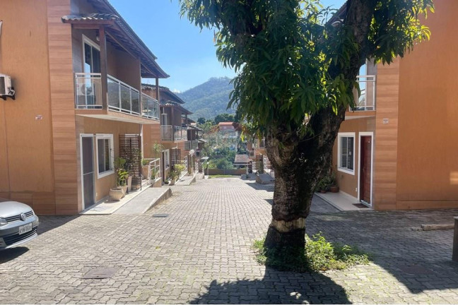 Imagem Casa com 2 Quartos à Venda, 77 m² em Inoa - Maricá