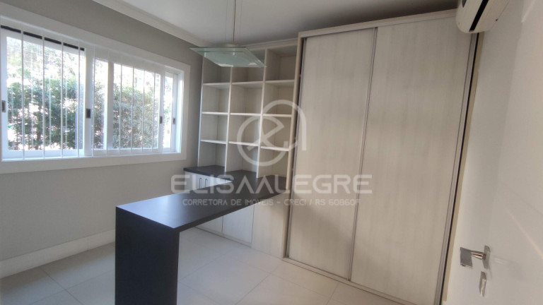 Imagem Casa com 3 Quartos à Venda, 267 m² em Marechal Rondon - Canoas