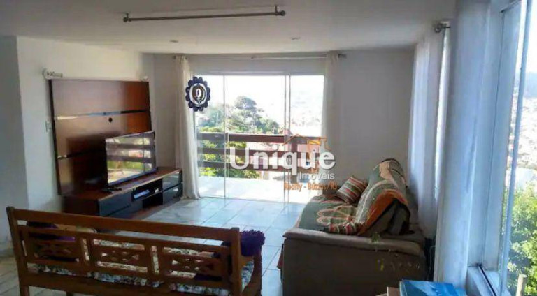 Imagem Casa com 9 Quartos à Venda, 400 m² em Pontal Do Atalaia - Arraial Do Cabo Imagem Casa com 9 Quartos à Venda, 400 m² em Pontal Do Atalaia - Arraial Do Cabo