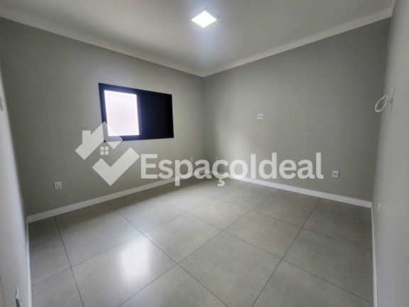 Imagem Casa com 2 Quartos à Venda, 70 m² em Jardim Olga Ayub - Agudos Imagem Casa com 2 Quartos à Venda, 70 m² em Jardim Olga Ayub - Agudos
