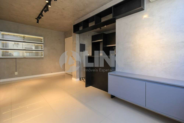 Imagem Apartamento com 2 Quartos à Venda, 45 m² em Ipanema - Porto Alegre Imagem Apartamento com 2 Quartos à Venda, 45 m² em Ipanema - Porto Alegre