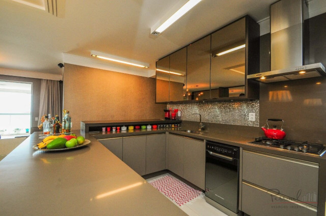 Imagem Apartamento com 3 Quartos à Venda, 280 m² em Agronômica - Florianópolis Imagem Apartamento com 3 Quartos à Venda, 280 m² em Agronômica - Florianópolis