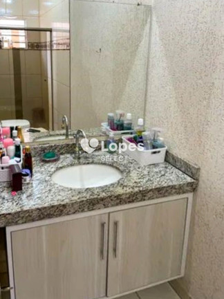Imagem Casa com 4 Quartos para Alugar, em Jardim García - Campinas Imagem Casa com 4 Quartos para Alugar, em Jardim García - Campinas