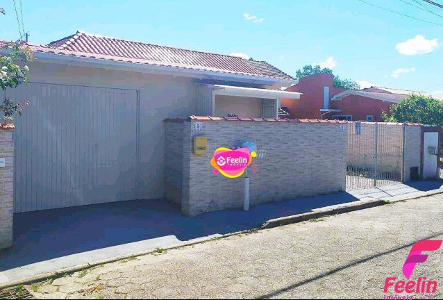 Imagem Casa com 4 Quartos à Venda, 172 m² em Campeche - Florianópolis Imagem Casa com 4 Quartos à Venda, 172 m² em Campeche - Florianópolis