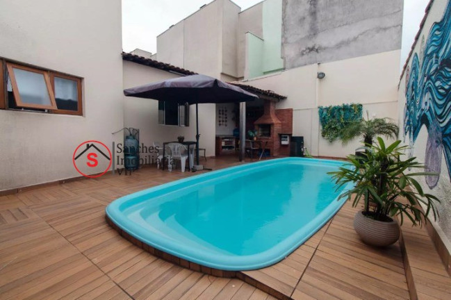 Sobrado com 3 Quartos à Venda, 254 m² em Vila Prudente - São Paulo