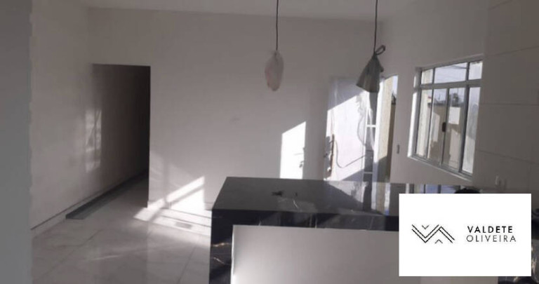 Imagem Casa com 2 Quartos à Venda,  em Jardim Do Marquês - Jacareí