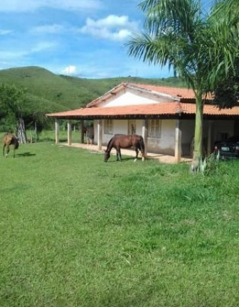Imagem Imóvel com 3 Quartos à Venda, em Itagaçaba - Cruzeiro Imagem Imóvel com 3 Quartos à Venda, em Itagaçaba - Cruzeiro