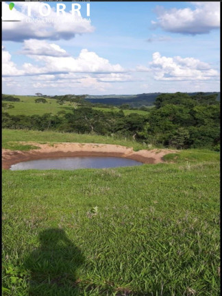 Imagem Imóvel com 3 Quartos à Venda, em Centro - Marília Imagem Imóvel com 3 Quartos à Venda, em Centro - Marília