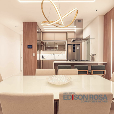 Imagem Apartamento com 3 Quartos à Venda, 104 m² em Centro - Florianópolis Imagem Apartamento com 3 Quartos à Venda, 104 m² em Centro - Florianópolis