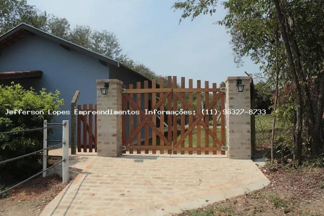 Imagem Casa com 2 Quartos para Alugar, 60 m² em Pedregulho - Itu Imagem Casa com 2 Quartos para Alugar, 60 m² em Pedregulho - Itu