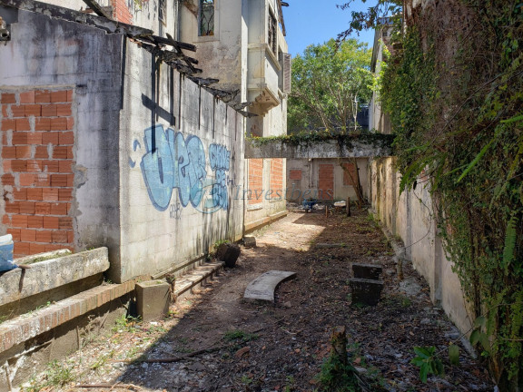 Imagem Terreno à Venda, 570 m² em Centro - Curitiba
