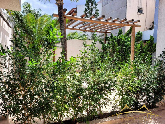 Imagem Casa com 4 Quartos à Venda, 200 m² em Nova Esperança - Parnamirim