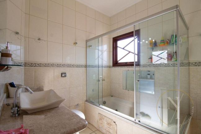 Imagem Casa com 3 Quartos à Venda, 430 m² em Parque Renato Maia - Guarulhos