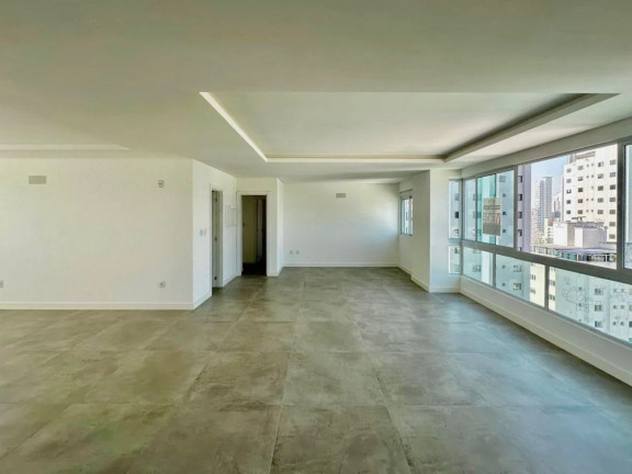 Imagem Apartamento com 3 Quartos à Venda, 135 m² em 2 Quadra Centro - Balneário Camboriú