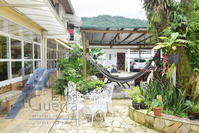 Imagem Casa com 9 Quartos à Venda, 600 m² em Jardim Samambaia - Ubatuba